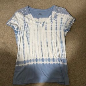 Style& Co sport tee shirt